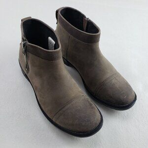 Ugg Attell Waterproof Ankle Boot Womens 7 Brown Leather Side Zip Fleece Lined